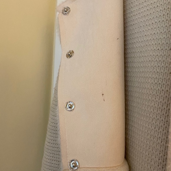 Cream color sweater Coat - Picture 3 of 5